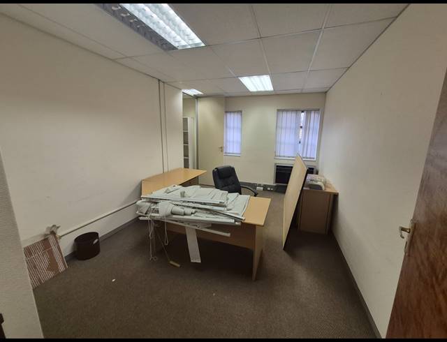 75M² OFFICE TO LET IN RIVONIA